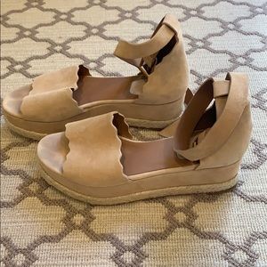 Chloe Lauren seude platform sandal